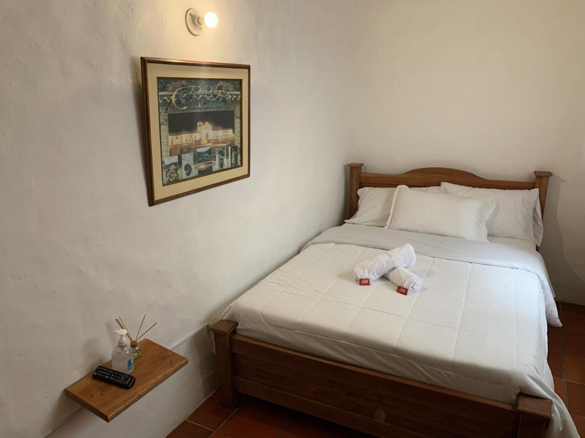 Hostal Home Sant Angelo 비야 데 레이바 외부 사진