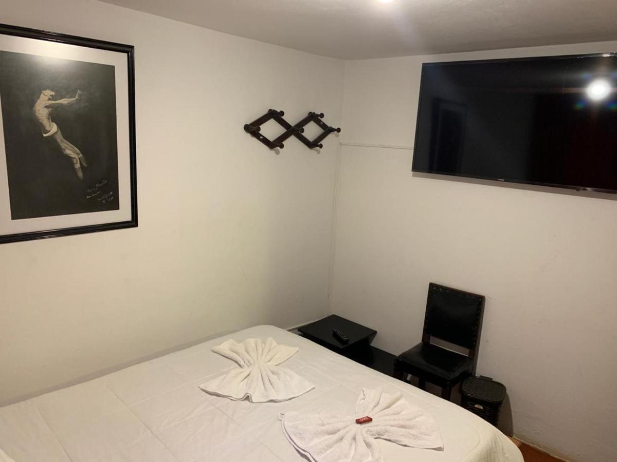 Hostal Home Sant Angelo 비야 데 레이바 외부 사진